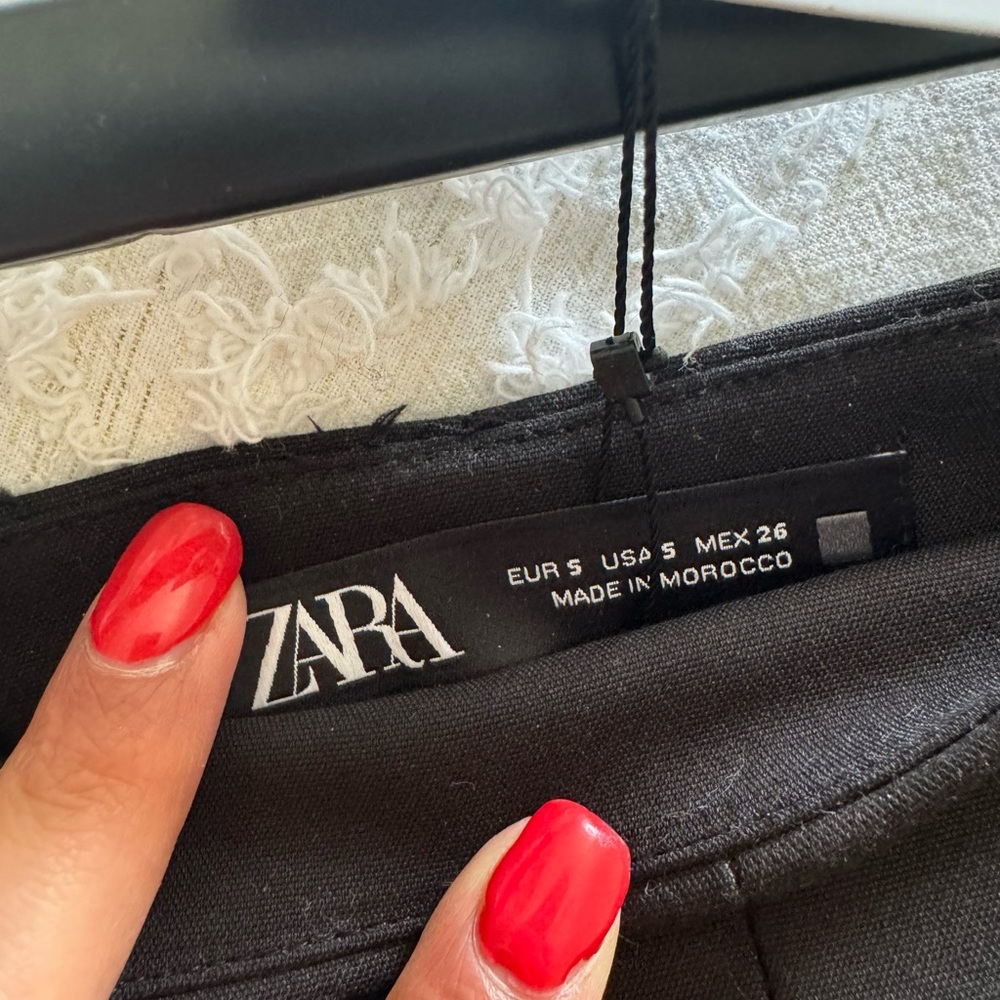 Zara Black Shorts